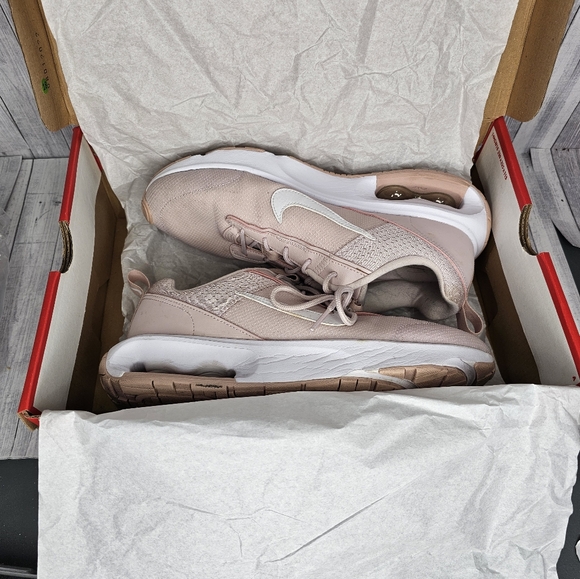 Nike Air Max INTRLNK Lite Women's 9 - Picture 9 of 9